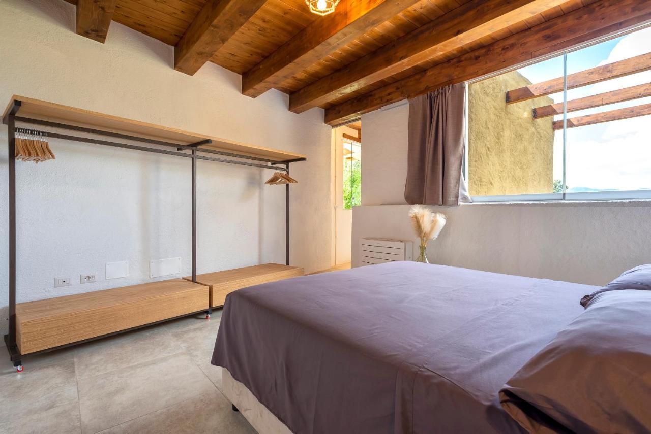 Villa Tre Nibbari San Pantaleo Eksteriør bilde