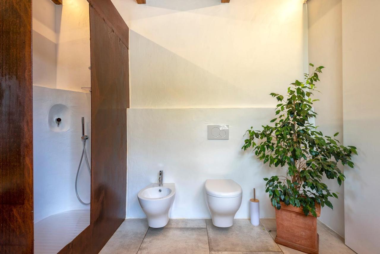 Villa Tre Nibbari San Pantaleo Eksteriør bilde