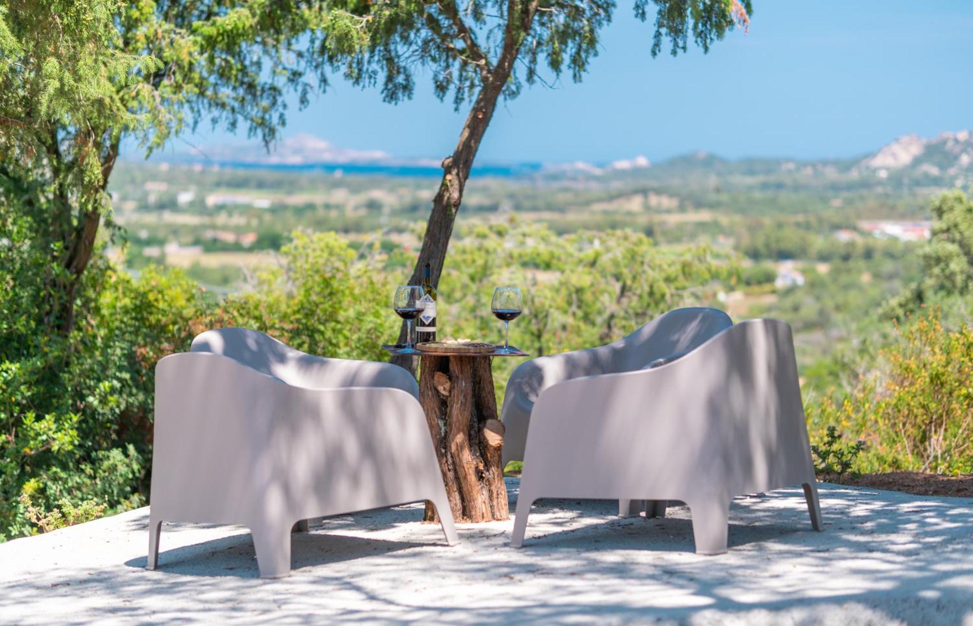 Villa Tre Nibbari San Pantaleo Eksteriør bilde
